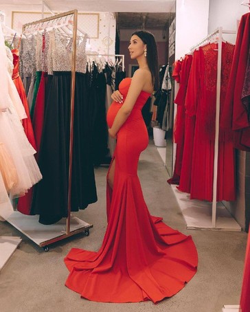 Платье с большим шлейфом красного цвета, бандо - Yes Dress